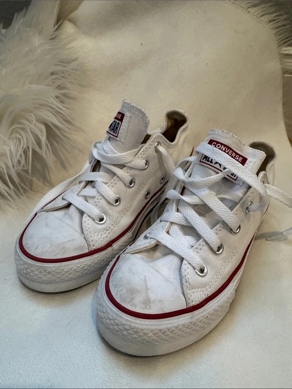 Converse Kids White Canvas Low-Top Sneakers with Red Trim